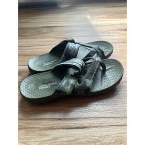 Sketchers Womens 10 Camo Strappy Sandals Water Resistant Foamies